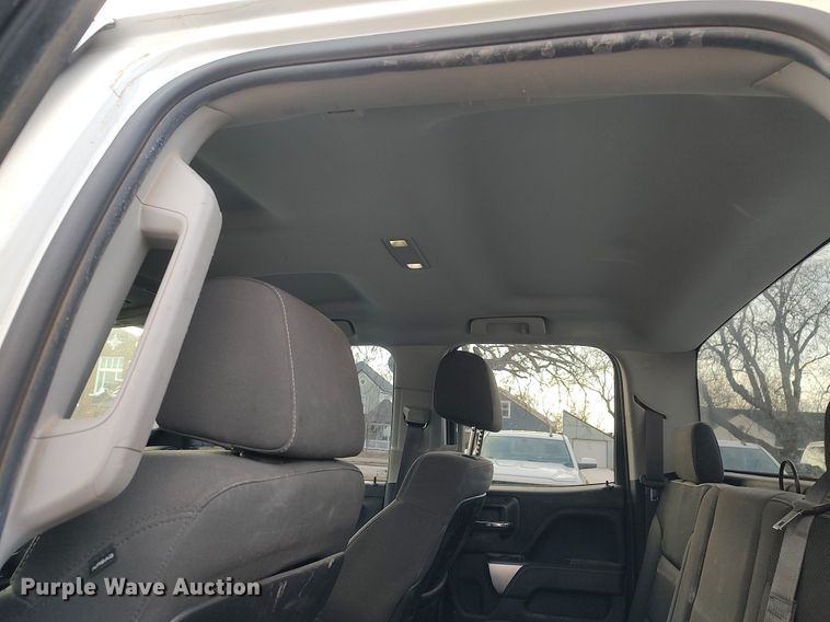 image for item DO3816 2015 Chevrolet Silverado 2500HD  Double Cab pickup truck