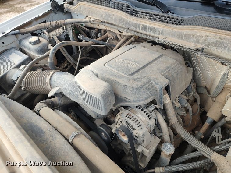 image for item DO3816 2015 Chevrolet Silverado 2500HD  Double Cab pickup truck