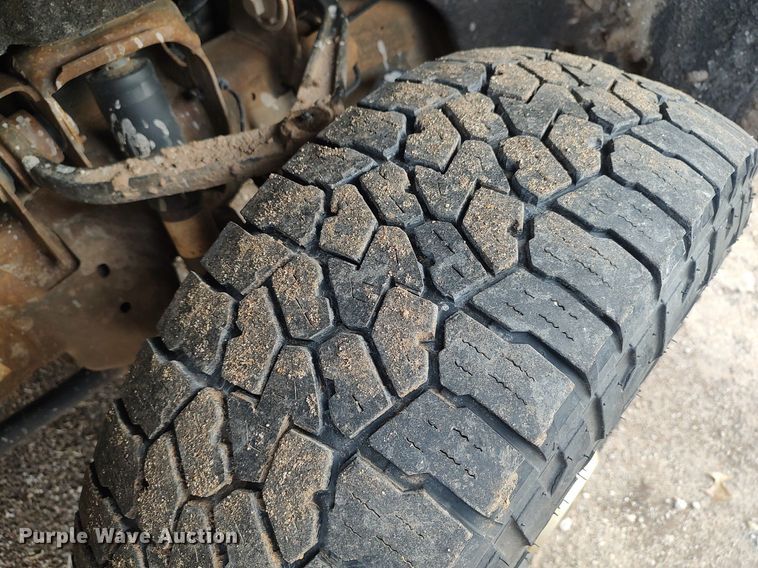 image for item DO3816 2015 Chevrolet Silverado 2500HD  Double Cab pickup truck