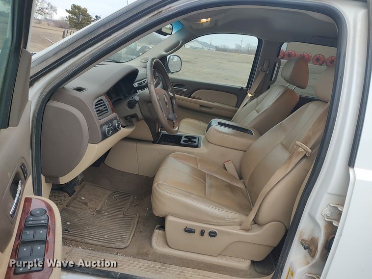 image for item DO3818 2009 Chevrolet Silverado 1500 LTZ  Crew Cab pickup truck