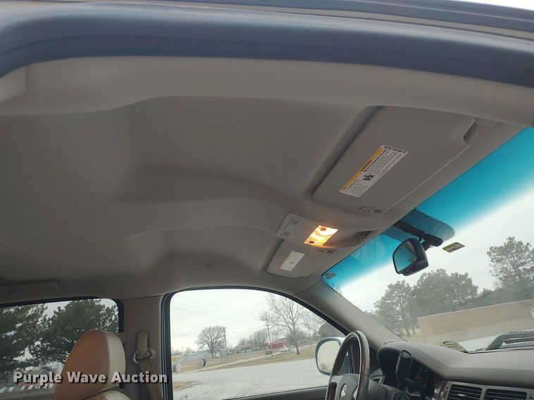 image for item DO3818 2009 Chevrolet Silverado 1500 LTZ  Crew Cab pickup truck