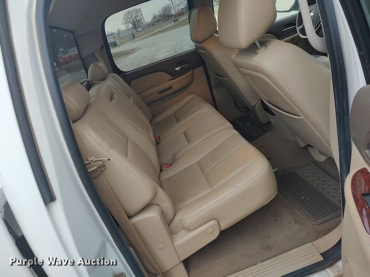 image for item DO3818 2009 Chevrolet Silverado 1500 LTZ  Crew Cab pickup truck