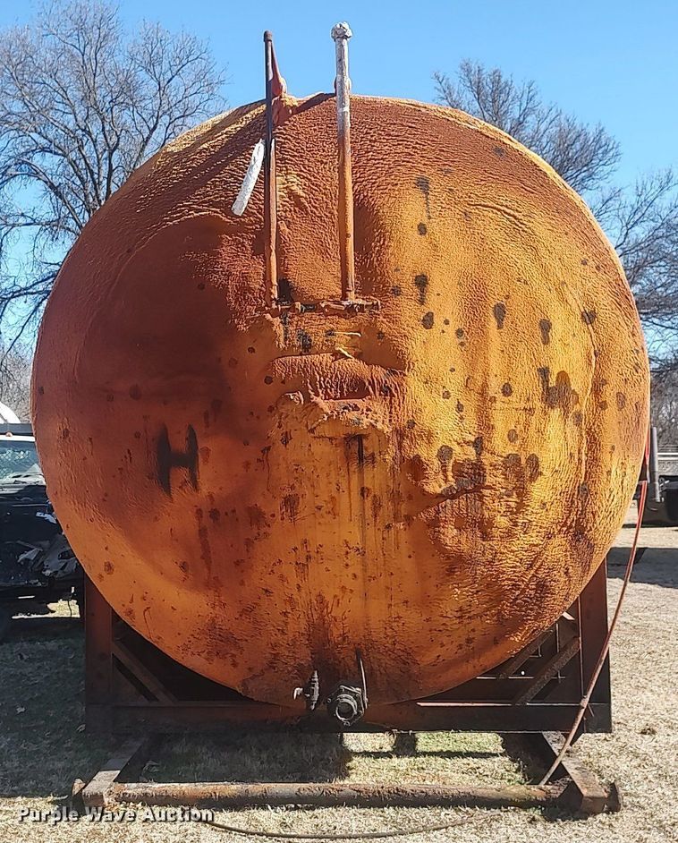 image for item DO3823 Tank