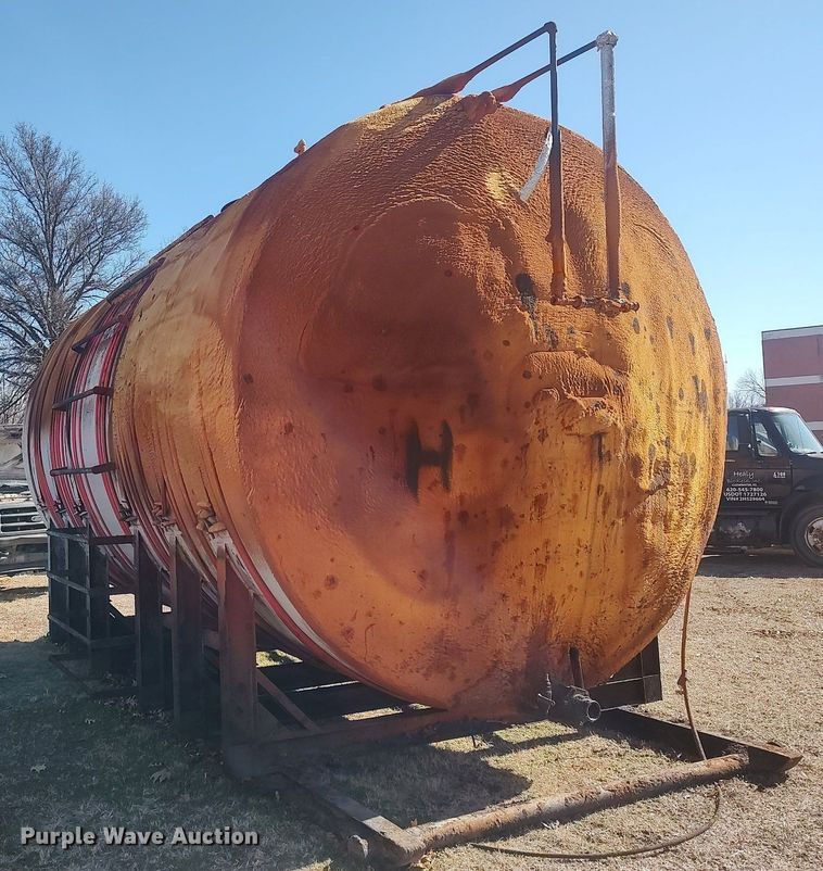 image for item DO3823 Tank