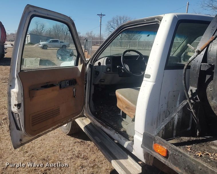 image for item DO3827 1997 Chevrolet 3500HD  tank bed pickup truck
