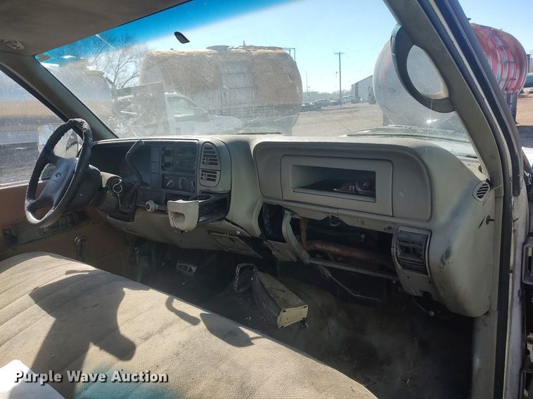 image for item DO3827 1997 Chevrolet 3500HD  tank bed pickup truck