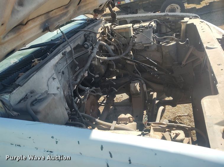 image for item DO3827 1997 Chevrolet 3500HD  tank bed pickup truck