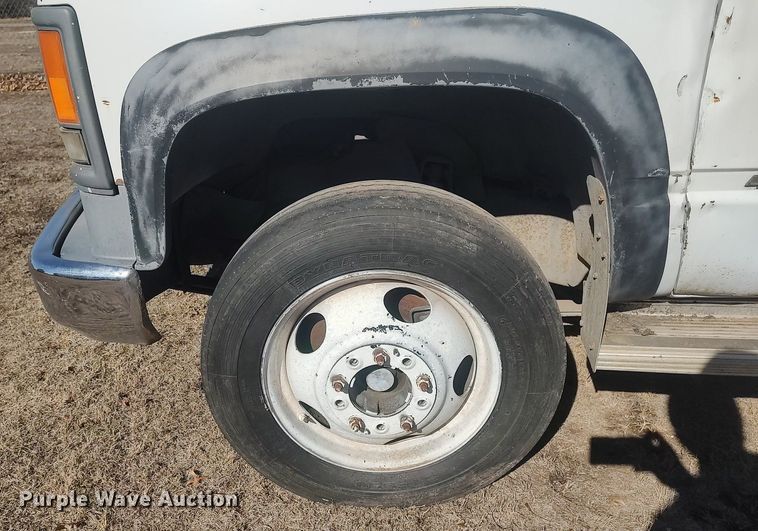 image for item DO3827 1997 Chevrolet 3500HD  tank bed pickup truck