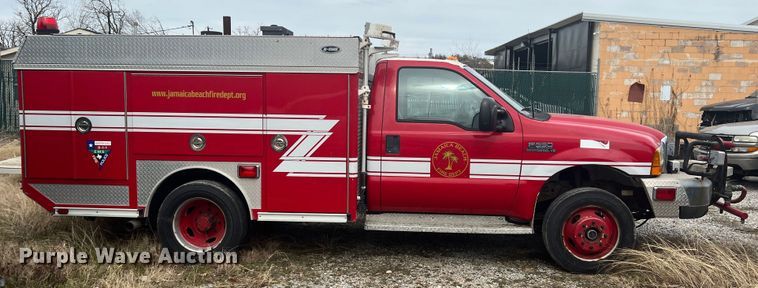 image for item DO8967 2000 Ford F550 Super Duty  brush fire truck