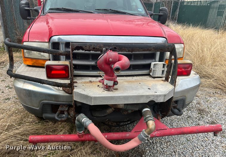 image for item DO8967 2000 Ford F550 Super Duty  brush fire truck