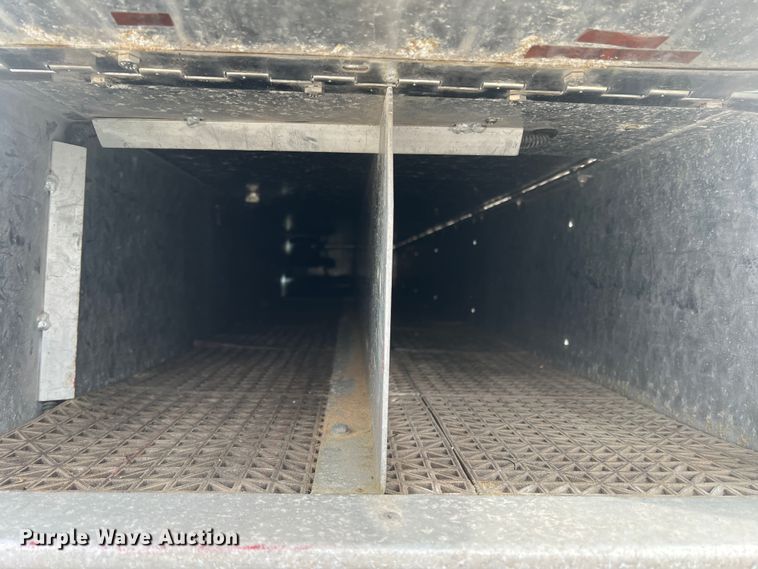 image for item DO8967 2000 Ford F550 Super Duty  brush fire truck