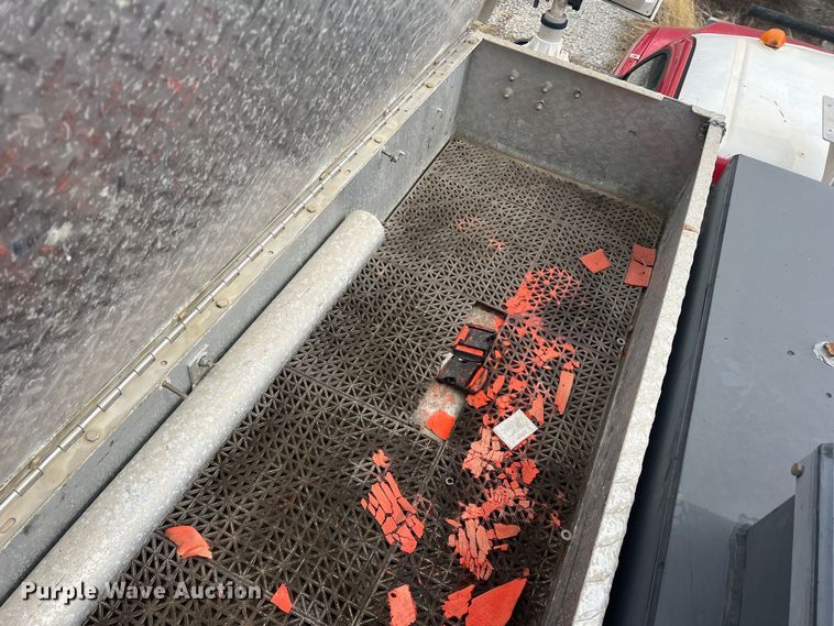 image for item DO8967 2000 Ford F550 Super Duty  brush fire truck