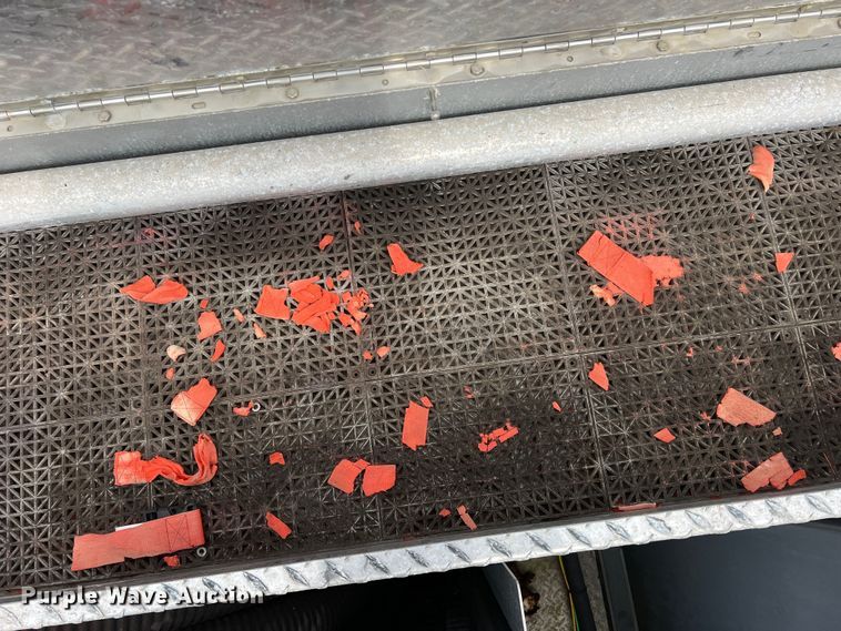 image for item DO8967 2000 Ford F550 Super Duty  brush fire truck