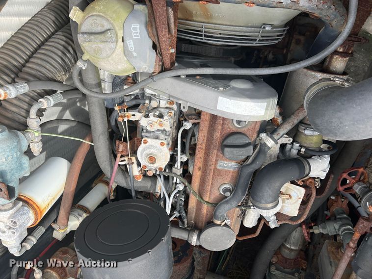 image for item DO8967 2000 Ford F550 Super Duty  brush fire truck