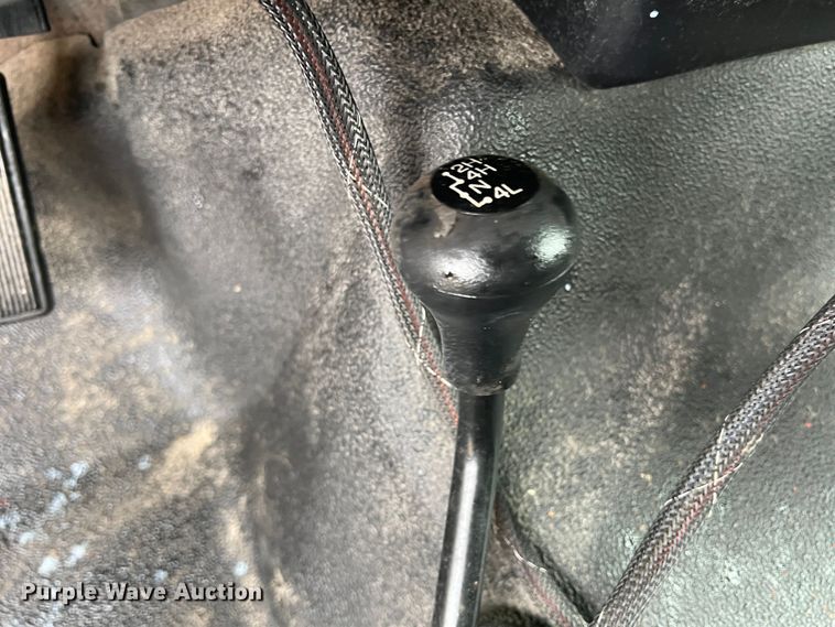 image for item DO8967 2000 Ford F550 Super Duty  brush fire truck