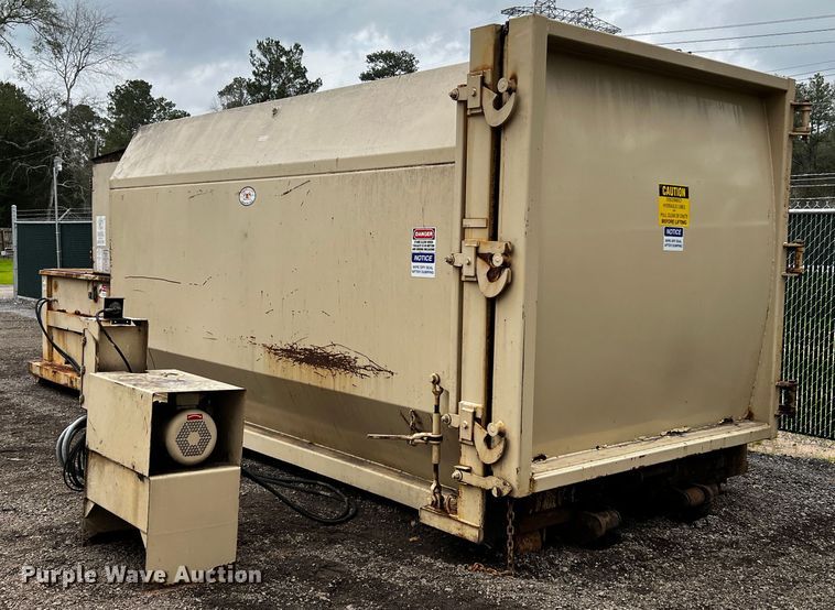 image for item DQ1974 2013 J.V. Manufacturing SCR-02-30  roll-off trash compactor