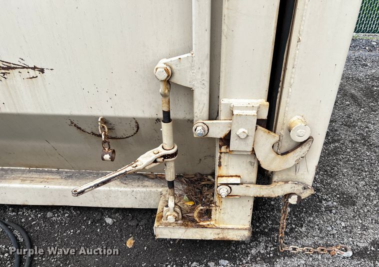 image for item DQ1974 2013 J.V. Manufacturing SCR-02-30  roll-off trash compactor