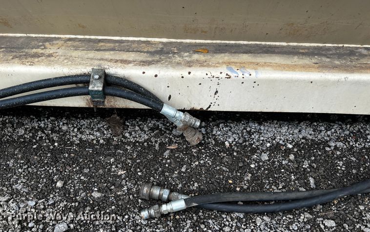 image for item DQ1974 2013 J.V. Manufacturing SCR-02-30  roll-off trash compactor