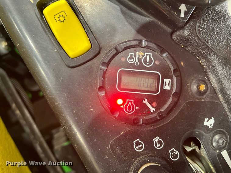 image for item DQ4056 John Deere Z950M  ZTR lawn mower