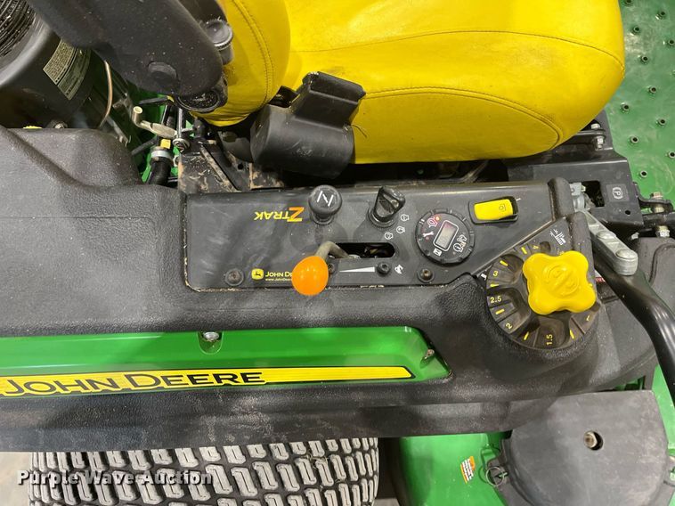 image for item DQ4056 John Deere Z950M  ZTR lawn mower
