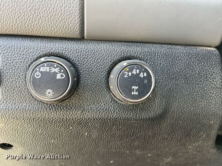 image for item DQ4057 2018 Chevrolet Colorado  Ext. Cab pickup truck