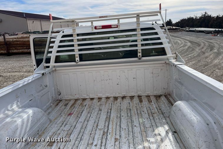 image for item DQ4058 2005 Chevrolet Silverado 1500  Ext. Cab pickup truck