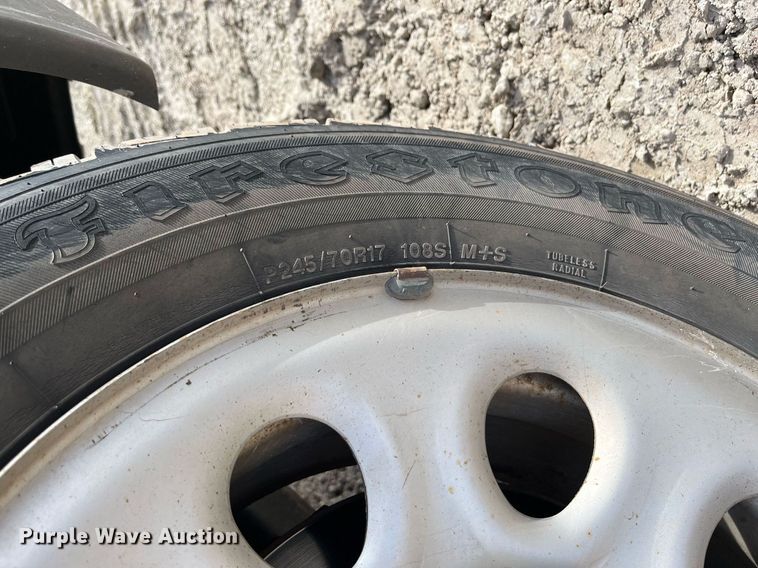 image for item DQ4058 2005 Chevrolet Silverado 1500  Ext. Cab pickup truck