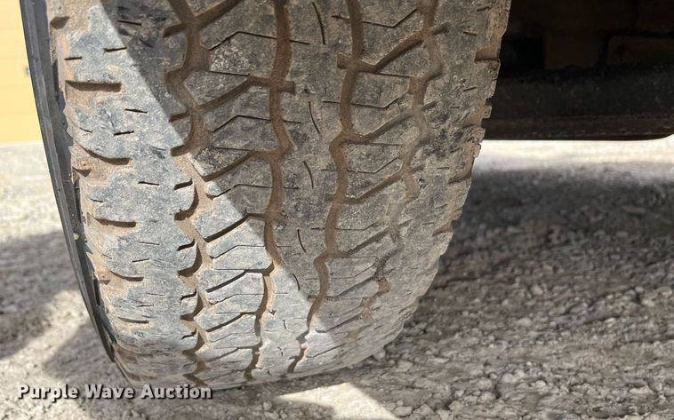 image for item DQ4058 2005 Chevrolet Silverado 1500  Ext. Cab pickup truck