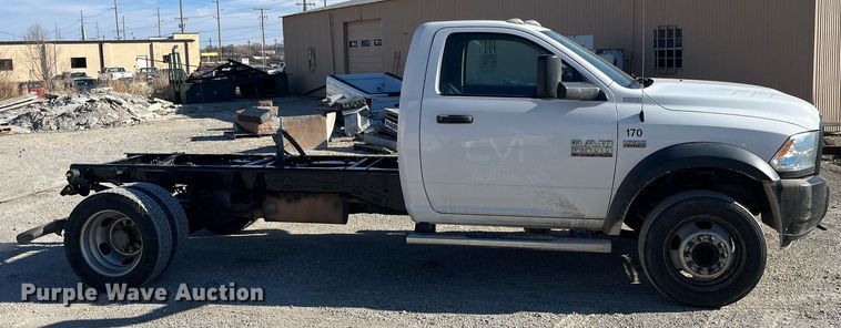 image for item DQ4063 2016 Dodge Ram 5500HD  truck cab and chassis