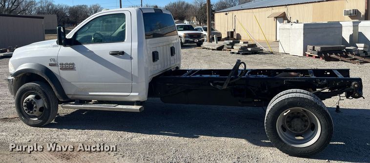 image for item DQ4063 2016 Dodge Ram 5500HD  truck cab and chassis