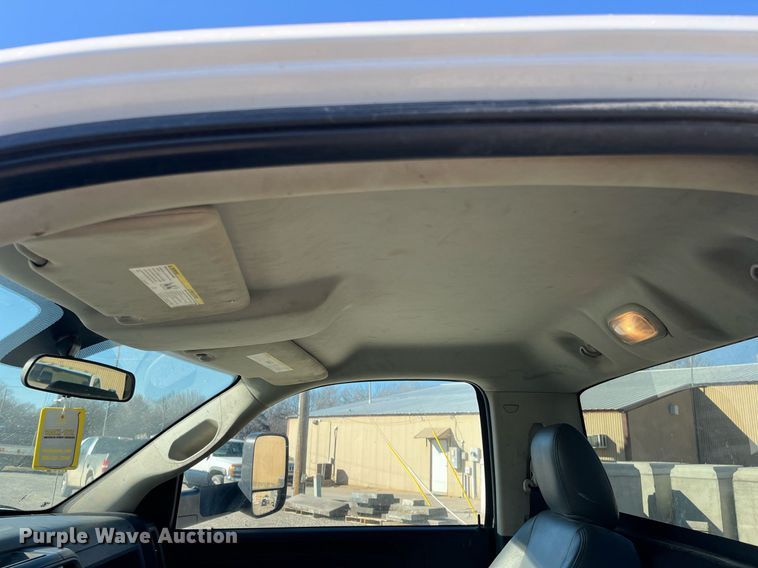 image for item DQ4063 2016 Dodge Ram 5500HD  truck cab and chassis