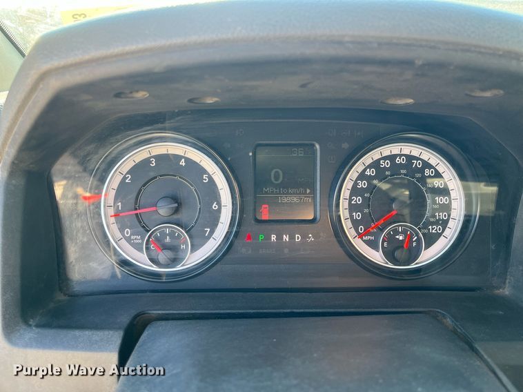 image for item DQ4063 2016 Dodge Ram 5500HD  truck cab and chassis