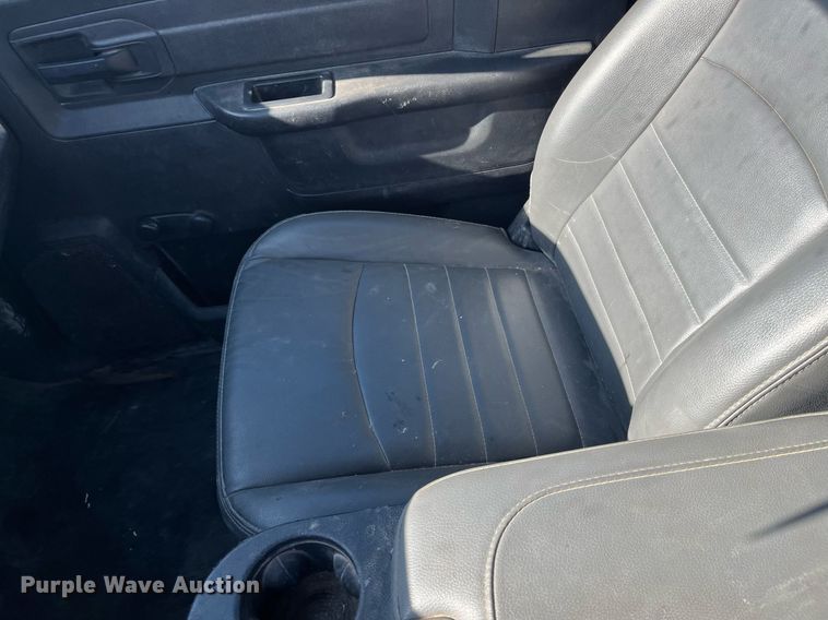 image for item DQ4063 2016 Dodge Ram 5500HD  truck cab and chassis