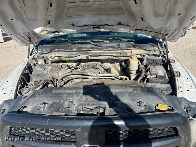 image for item DQ4063 2016 Dodge Ram 5500HD  truck cab and chassis