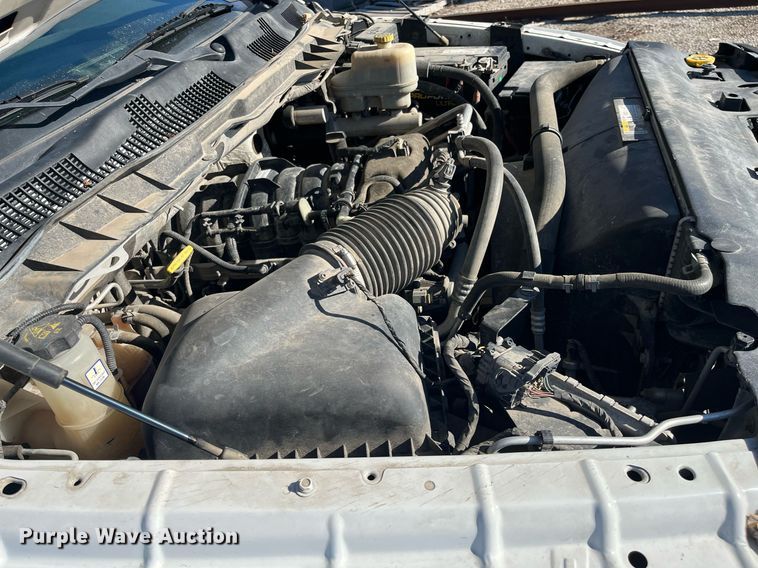 image for item DQ4063 2016 Dodge Ram 5500HD  truck cab and chassis