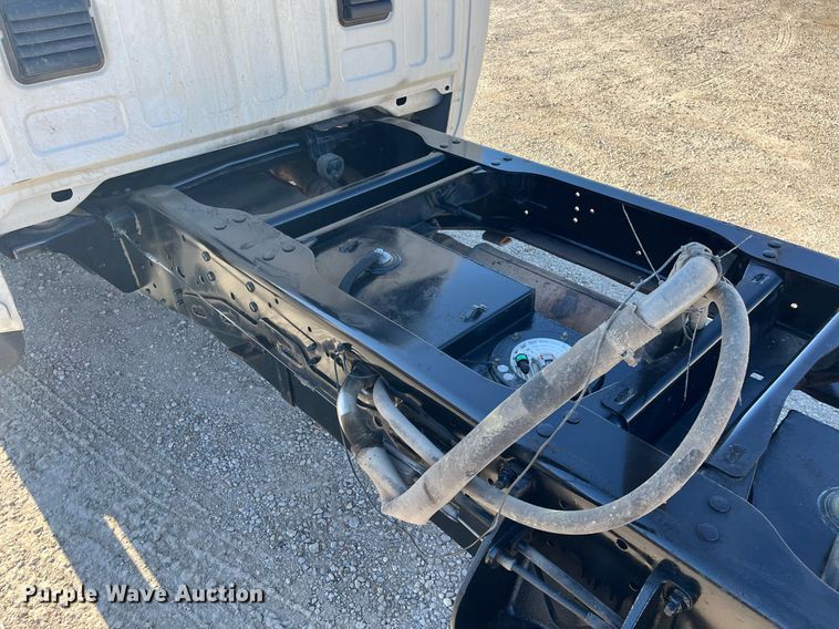 image for item DQ4063 2016 Dodge Ram 5500HD  truck cab and chassis