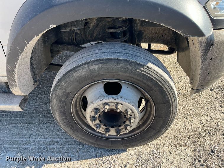 image for item DQ4063 2016 Dodge Ram 5500HD  truck cab and chassis