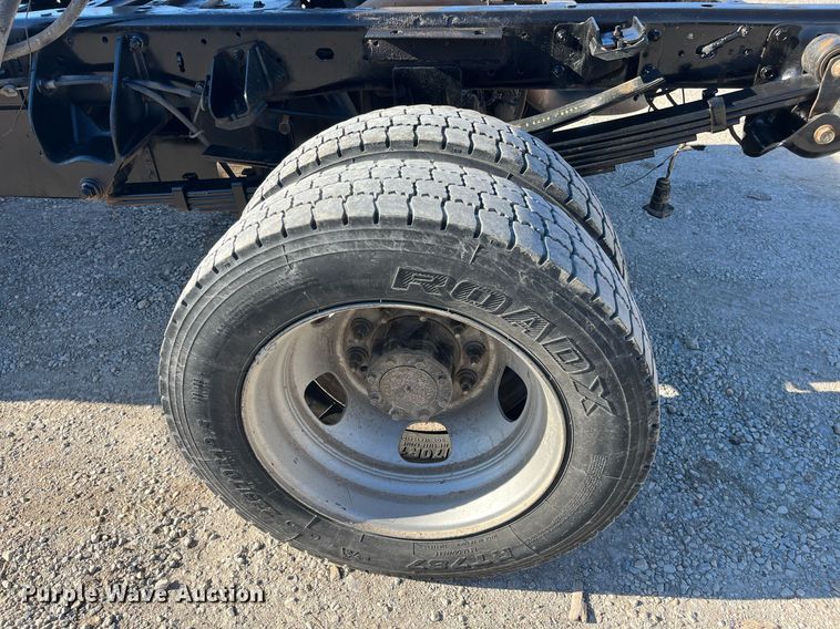 image for item DQ4063 2016 Dodge Ram 5500HD  truck cab and chassis