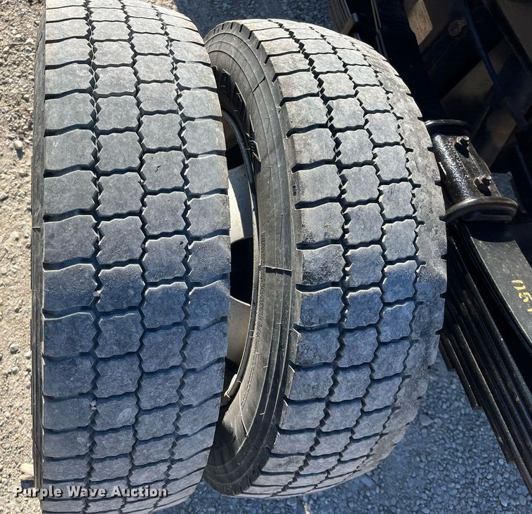 image for item DQ4063 2016 Dodge Ram 5500HD  truck cab and chassis