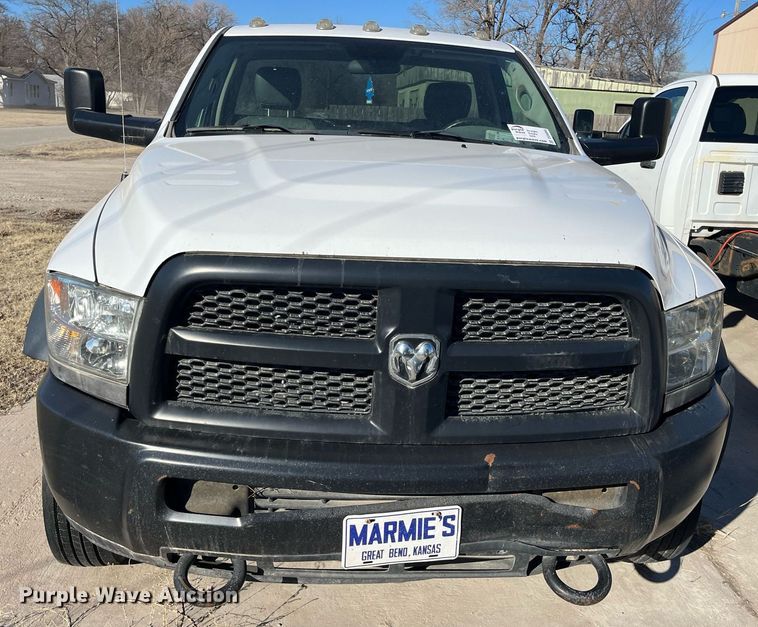 image for item DQ4064 2015 Dodge Ram 5500HD  truck cab and chassis