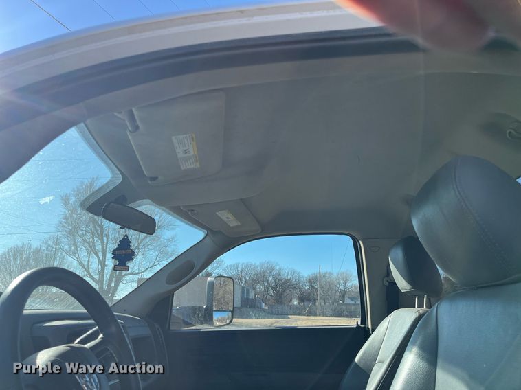 image for item DQ4064 2015 Dodge Ram 5500HD  truck cab and chassis