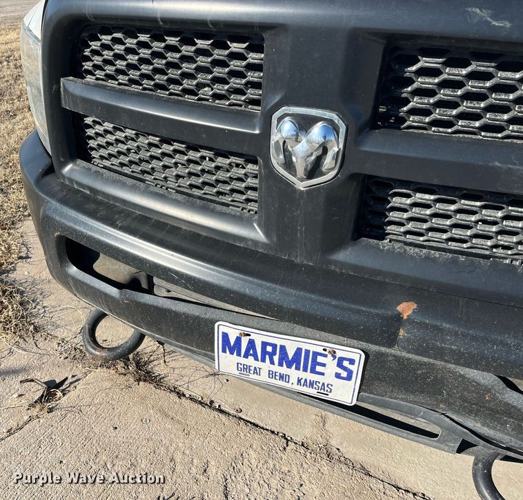 image for item DQ4064 2015 Dodge Ram 5500HD  truck cab and chassis