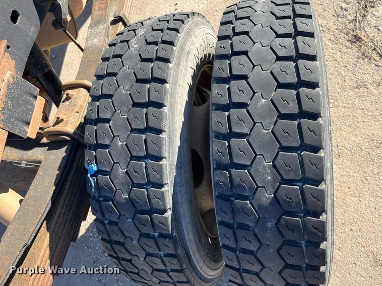 image for item DQ4064 2015 Dodge Ram 5500HD  truck cab and chassis