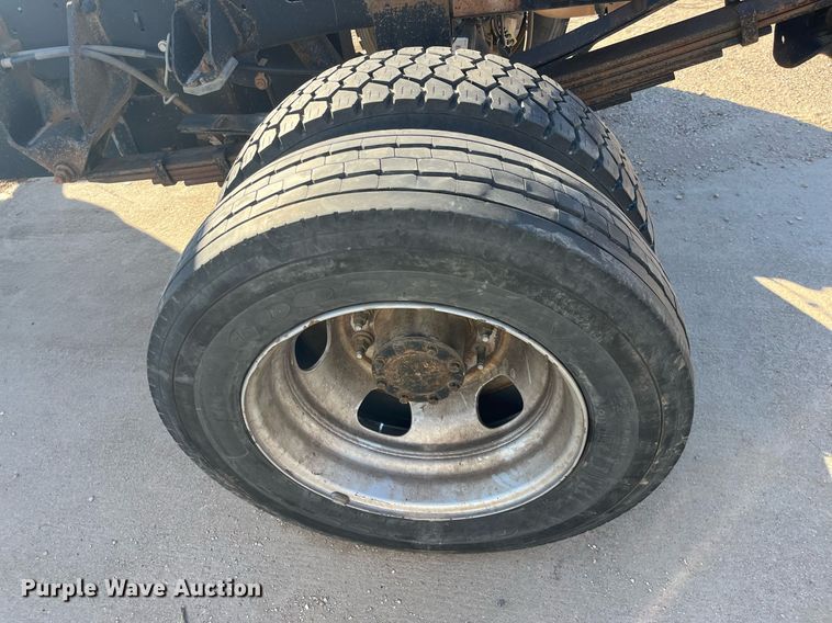 image for item DQ4064 2015 Dodge Ram 5500HD  truck cab and chassis