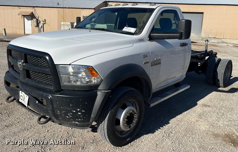 image for item DQ4066 2016 Dodge Ram 5500HD  truck cab and chassis