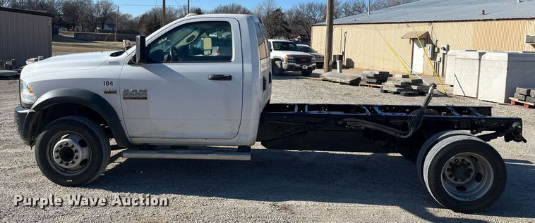 image for item DQ4066 2016 Dodge Ram 5500HD  truck cab and chassis