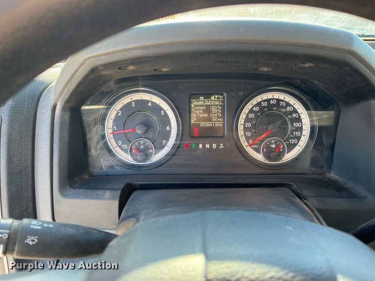 image for item DQ4066 2016 Dodge Ram 5500HD  truck cab and chassis