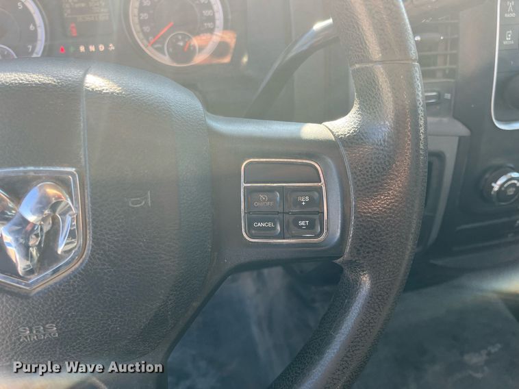 image for item DQ4066 2016 Dodge Ram 5500HD  truck cab and chassis