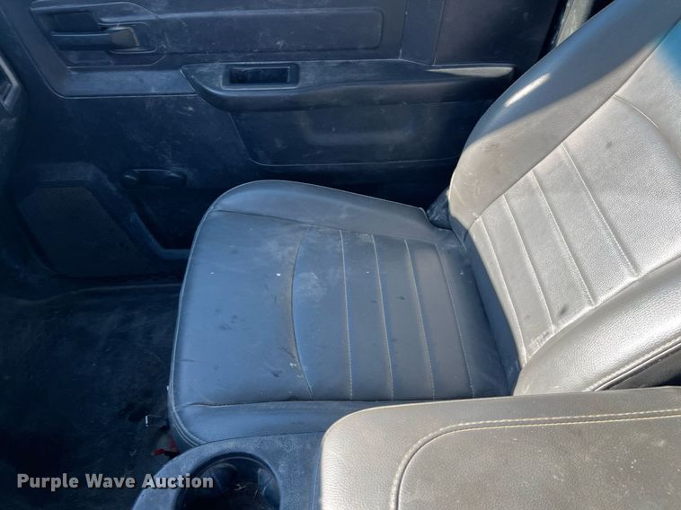 image for item DQ4066 2016 Dodge Ram 5500HD  truck cab and chassis