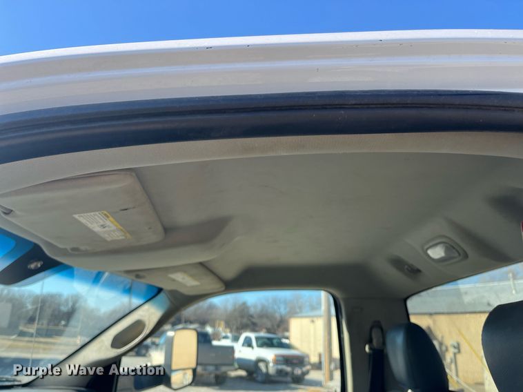 image for item DQ4066 2016 Dodge Ram 5500HD  truck cab and chassis